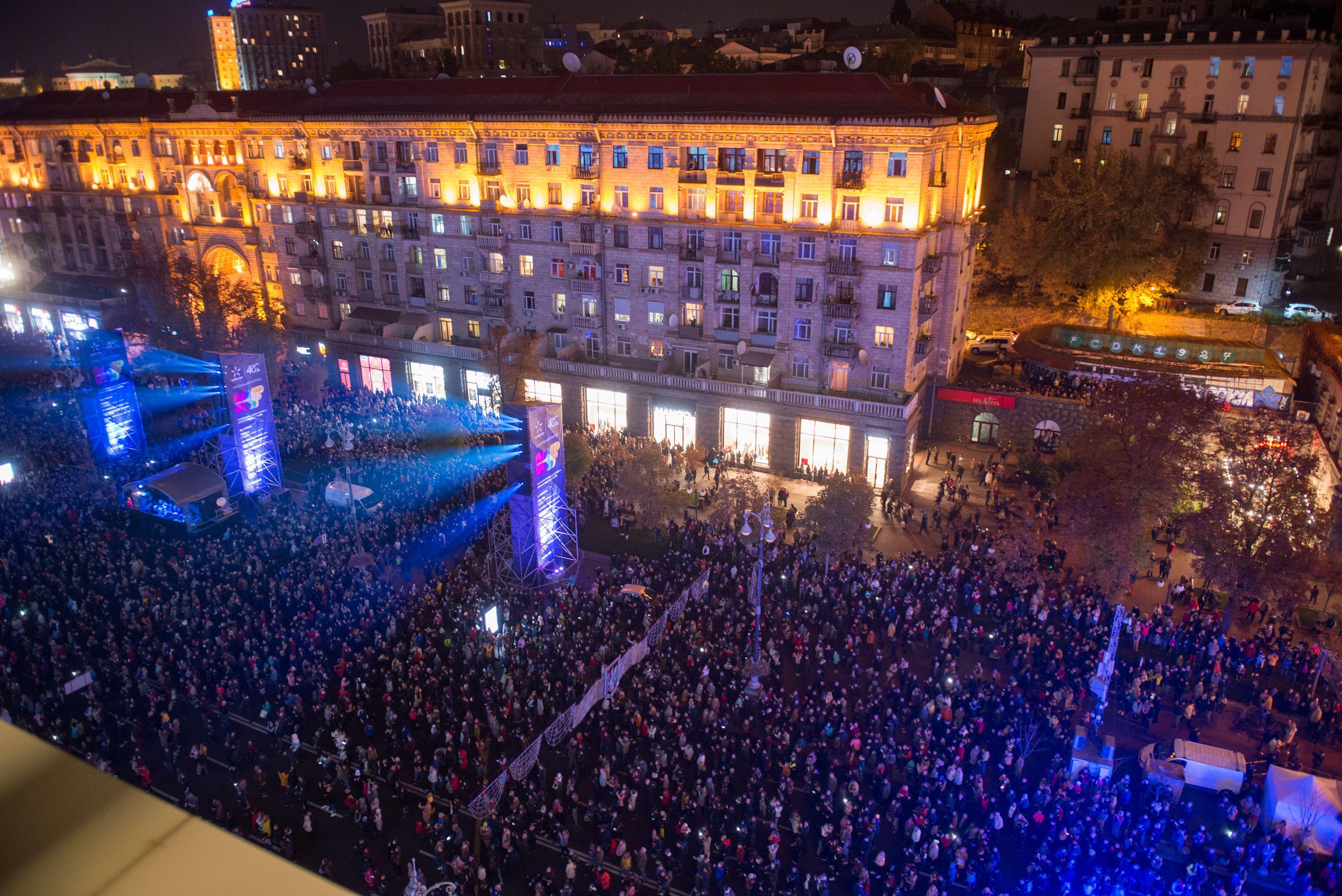 Crowds watching KLF 2019 video mapping contest