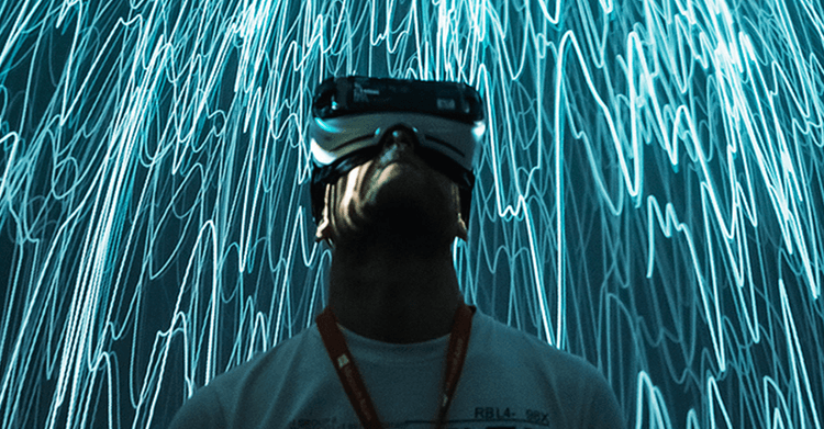 A person in a VR headset, symbolizing Screenberry's support for immersive content playback