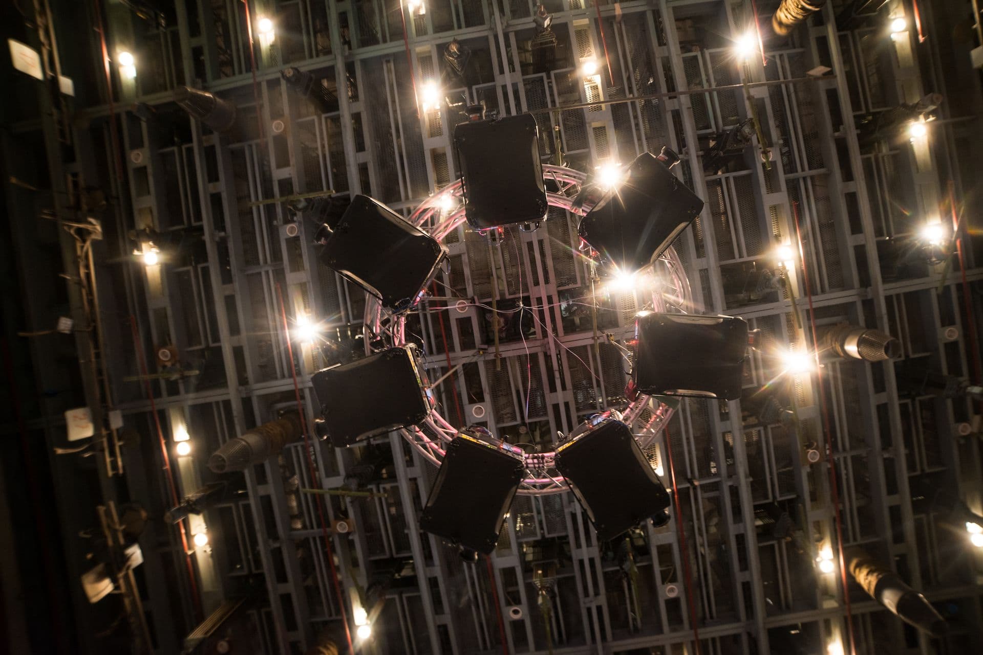 Projector rig for a 360 video panorama